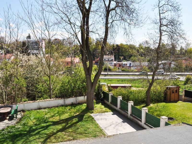 Pension Berg Prague Extérieur photo